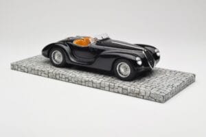 Alfa Romeo 6C 2500 SS Corsa Spider Schwarz Minichamps 1:18 107120231 Druckguss — Bild 4 von 6