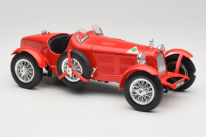 Alfa Romeo 8C 2300 Monza Rot Bburago 1:18 3014 Druckguss — Bild 4 von 6