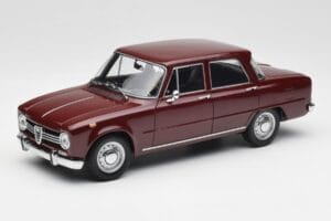 Alfa Romeo Giulia 1300 Dunkelrot Minichamps 1:18 180120906 Druckguss