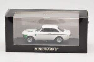 Alfa Romeo Giulia 1300 GTA Junior Weiß Minichamps 1:43 400120601 Druckguss — Bild 3 von 3