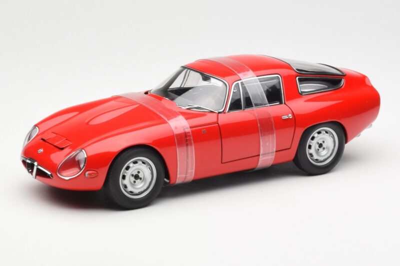 Alfa Romeo Giulia TZ Rot AUTOart 1:18 70196 Druckguss