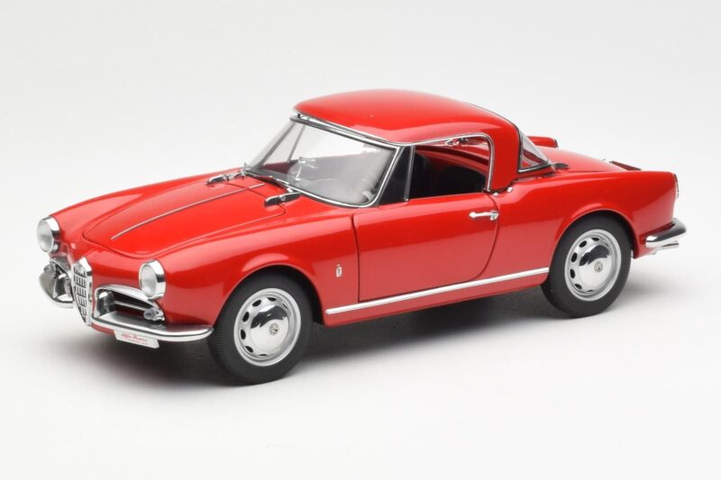 Alfa Romeo Giulietta 1300 Spider Rot AUTOart 1:18 70157 Druckguss