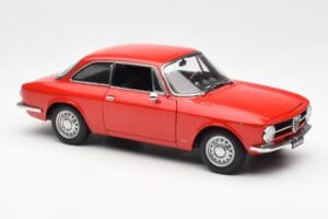 Alfa Romeo GT 1300 Junior LHD Rot AUTOart 1:18 70131 Druckguss — Bild 6 von 8