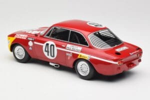 Alfa Romeo GTA 1300 Junior #40 F. Picchi / J-C. Chasseuil Division 1 Winners 12 Hours of Paul Ricard 1971 Minichamps 1:18 155 — Bild 5 von 6