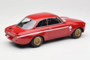 Alfa Romeo GTA 1300 Junior Rot Minichamps 1:18 155120020 Druckguss — Bild 2 von 6