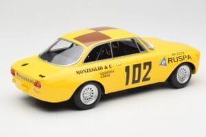 Alfa Romeo GTA 1300 #102 Squadra Corse R. Zanetti / M. Ruspa / Monzeglio Targa Florio 1971 Minichamps 1:18 155711202 Druckgus — Bild 2 von 6