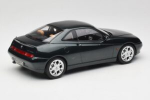 Alfa Romeo GTV 916 Coventry Green Metallic Norev 1:18 187842 Druckguss — Bild 2 von 6