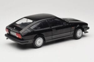 Alfa Romeo GTV6 Schwarz Solido 1:18 S1802302 Druckguss — Bild 3 von 8