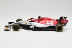 Alfa Romeo Racing C38 #7 K. Raikkonen F1 2019 Minichamps 1:18 110190007 Druckguss — Bild 3 von 6