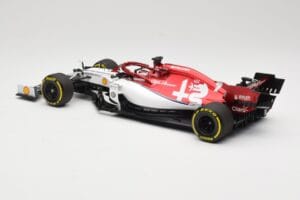 Alfa Romeo Racing C38 #7 K. Raikkonen F1 2019 Minichamps 1:18 110190007 Druckguss — Bild 5 von 6