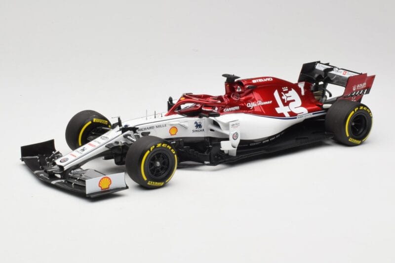 Alfa Romeo Racing C38 #7 K. Raikkonen F1 2019 Minichamps 1:18 110190007 Druckguss
