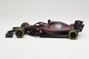 Alfa Romeo Racing C38 #7 K. Raikkonen Valentine's Day Livery Shakedown Fiorano 14th February 2019 Minichamps 1:18 110199907 D — Bild 3 von 6