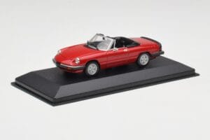 Alfa Romeo Spider 2000 Alfa Rot Minichamps 1:43 436120760 Druckguss — Bild 2 von 4