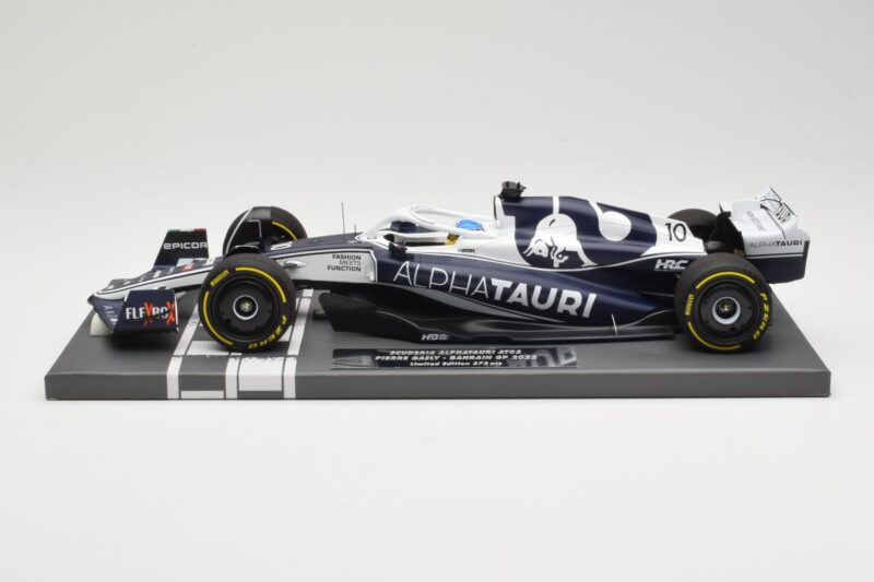 AlphaTauri AT03 #10 P. Gasly Bahrain GP 2022 Minichamps 1:18 117220110 Druckguss