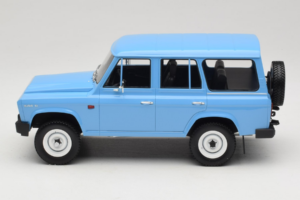 ARO 244 D Blau Aurora Models 1:18 TH180-01 Druckguss — Bild 3 von 6