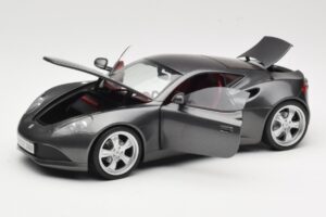 Artega GT Grey Metallic Revell 1:18 09024 Druckguss — Bild 2 von 8