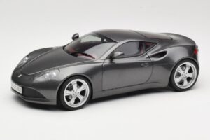 Artega GT Grey Metallic Revell 1:18 09024 Druckguss