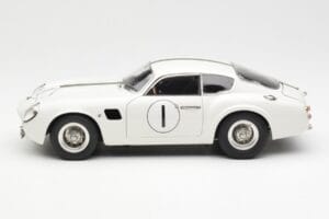 Aston Martin DB4 GT Zagato #1 24 Hours of Le Mans 1961 CMC 1:18 M-139 Druckguss — Bild 3 von 6