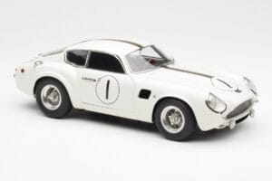 Aston Martin DB4 GT Zagato #1 24 Hours of Le Mans 1961 CMC 1:18 M-139 Druckguss — Bild 4 von 6