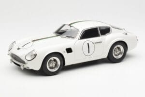 Aston Martin DB4 GT Zagato #1 24 Hours of Le Mans 1961 CMC 1:18 M-139 Druckguss