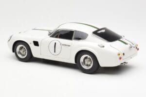 Aston Martin DB4 GT Zagato #1 24 Hours of Le Mans 1961 CMC 1:18 M-139 Druckguss — Bild 5 von 6