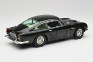 Aston Martin DB5 California Salbeigrün Chrono 1:18 H1001 Druckguss — Bild 3 von 8