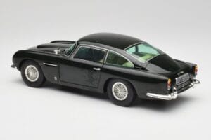 Aston Martin DB5 California Salbeigrün Chrono 1:18 H1001 Druckguss — Bild 7 von 8