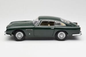 Aston Martin DB5 RHD Grün AUTOart 1:18 70024 Druckguss — Bild 4 von 8