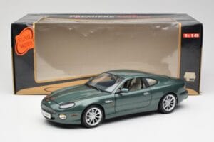 Aston Martin DB7 Vantage Grün Maisto 1:18 36880 Druckguss — Bild 8 von 8