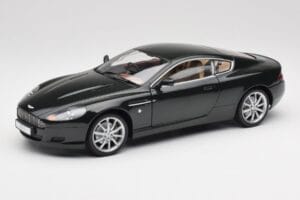 Aston Martin DB9 Schwarz Solido 1:18 15025600 Druckguss