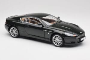 Aston Martin DB9 Schwarz Solido 1:18 15025600 Druckguss — Bild 6 von 8