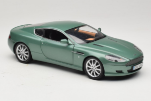 Aston Martin DB9 Grün Minichamps 1:18 150137322 Druckguss — Bild 6 von 8