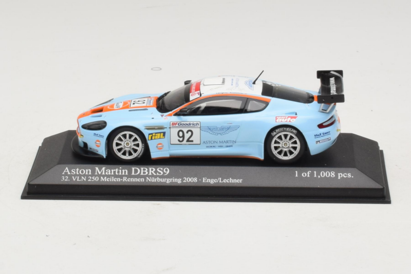 Aston Martin DBRS9 Gulf #92 T. Enge / Lechner VLN 250 Nurburgring 2008 Minichamps 1:43 400081392 Druckguss