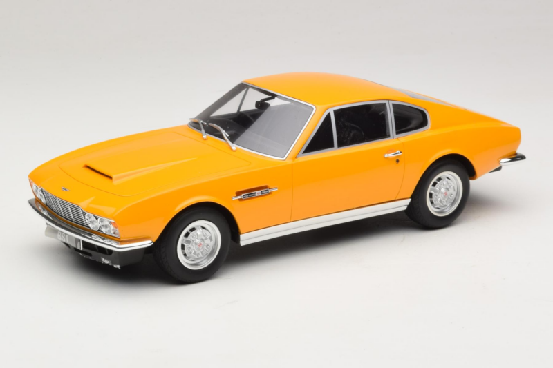 Aston Martin DBS Gelb GT Spirit 1:18 GT079 Resin