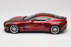 Aston Martin One-77 Diavolo Red AUTOart 1:18 70245 Druckguss — Bild 4 von 8