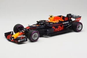 Aston Martin Red Bull Racing RB14 Tag Heuer #33 M. Verstappen Mexican GP 2018 Minichamps 1:18 110181933 Druckguss