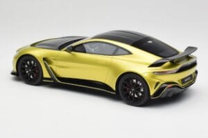 Aston Martin V12 Vantage Final Edition Cosmopolitan Yellow TopSpeed 1:18 TS0453 Druckguss — Bild 5 von 6