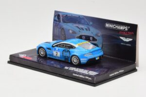 Aston Martin V12 Vantage #7 U. Bez / Porritt / R. Meaden / Mathai 24 Hours Nurburgring 2009 Minichamps 1:43 437091307 Druckgu — Bild 3 von 4