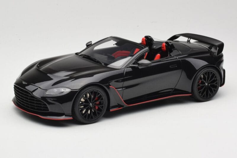 Aston Martin V12 Vantage Roadster Onyx Black GT Spirit 1:18 GT923 Resin