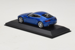 Aston Martin V8 Vantage Blue Metallic Minichamps 1:43 400137422 Druckguss — Bild 3 von 4