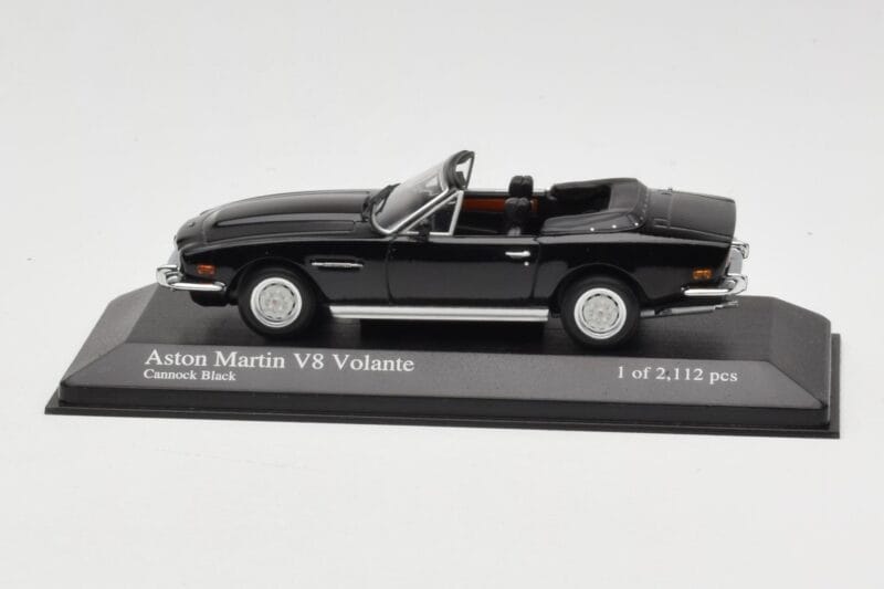 Aston Martin V8 Volante Schwarz Minichamps 1:43 400137730 Druckguss