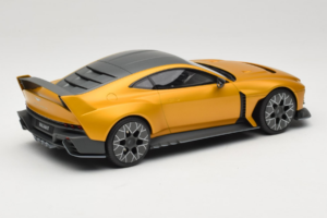 Aston Martin Valiant Auric Gold Metallic GT Spirit 1:18 GT546 Resin — Bild 2 von 6