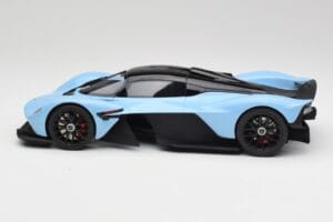Aston Martin Valkyrie Racing Blau GT Spirit 1:18 GT915 Resin — Bild 3 von 6