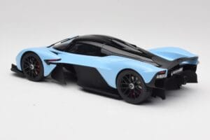 Aston Martin Valkyrie Racing Blau GT Spirit 1:18 GT915 Resin — Bild 5 von 6