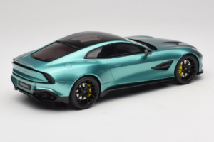 Aston Martin Vanquish Green Metallic GT Spirit 1:18 GT551 Resin — Bild 2 von 6
