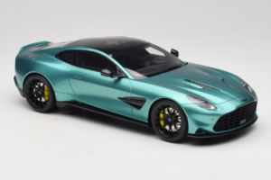 Aston Martin Vanquish Green Metallic GT Spirit 1:18 GT551 Resin — Bild 4 von 6