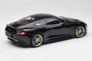 Aston Martin Vanquish Onyx Schwarz AUTOart 1:18 70247 Druckguss — Bild 3 von 8