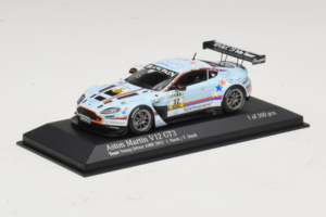 Aston Martin Vantage V12 GT3 #32 J. Stuck ADAC GT Masters 2012 Minichamps 1:43 437121332 Druckguss — Bild 2 von 5