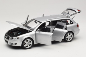 Audi A4 B7 3.2 Quattro Avant Silber Minichamps 1:18 5010404215 Druckguss — Bild 2 von 8