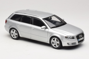 Audi A4 B7 3.2 Quattro Avant Silber Minichamps 1:18 5010404215 Druckguss — Bild 6 von 8